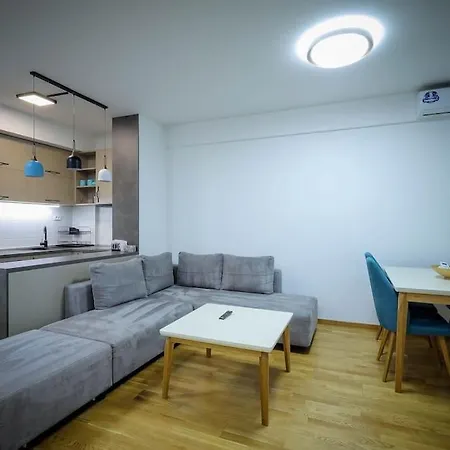 Peaceful And Calm Apartment Skopje Exterior photo